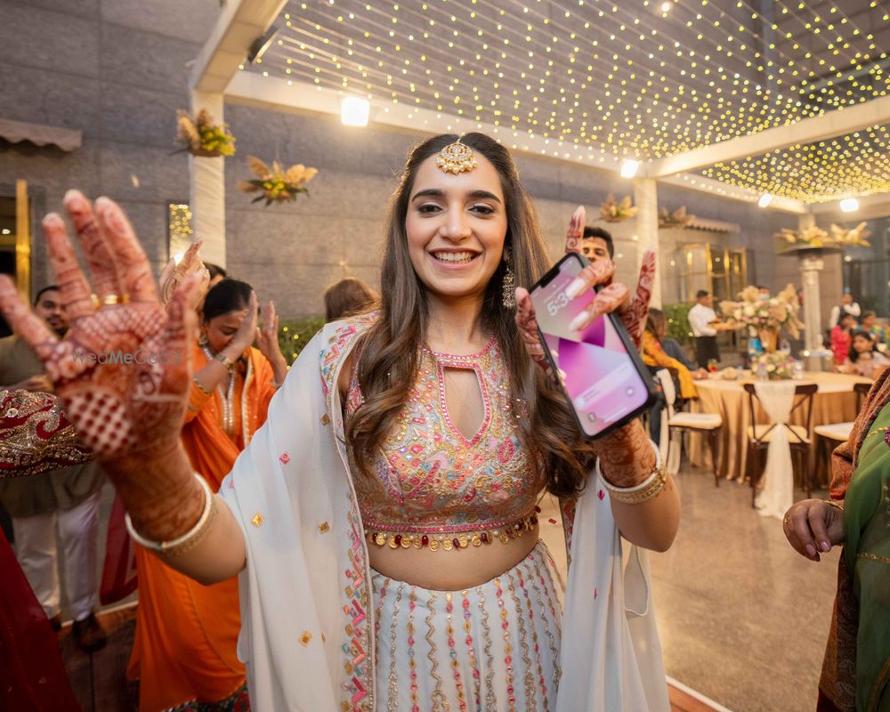 Photo From Evening Glow: Mehndi Celebrations - By Bells and Bows