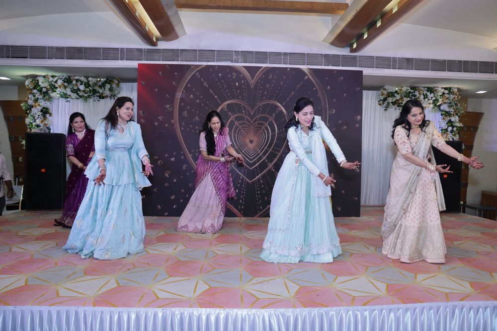 Photo From Shubham x Priyanka  Wedding #TinderLoveStory - By Arrow Multimedia
