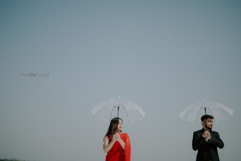 Photo From Deepak & Jyoti - Pre Wedding - By Picfiniti Studios