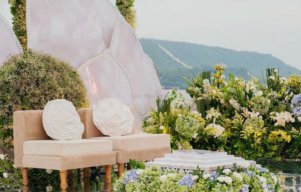 Photo From The White Floral Mandap - By Incredible Events