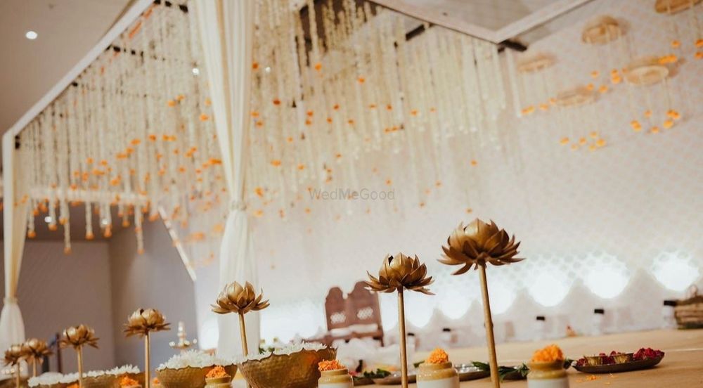 Photo From Yellow & White Floral Splendor - By Incredible Events