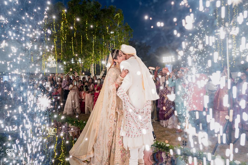 Photo From Vishal Upasna: Gujrati Wedding at Queens Lawns, Borivali - By Band Baaja Capture