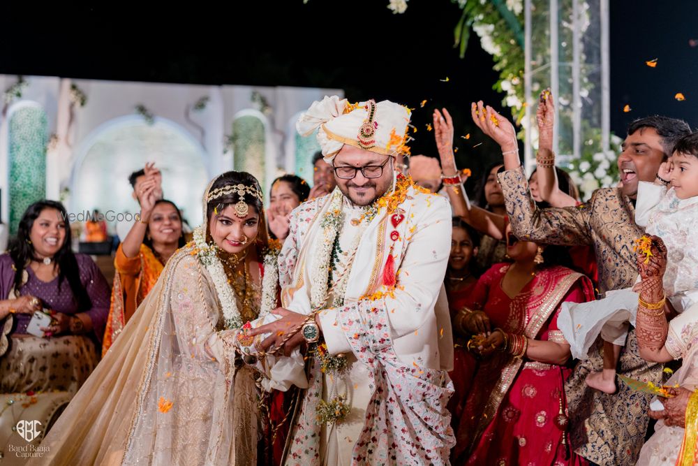 Photo From Vishal Upasna: Gujrati Wedding at Queens Lawns, Borivali - By Band Baaja Capture