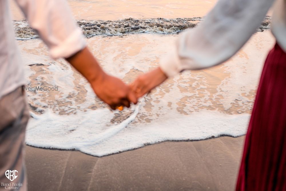 Photo From Saharsh & Srushti: Prewedding at Beach - By Band Baaja Capture