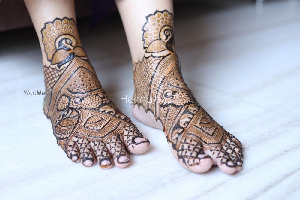 Photo From Shraddha’s bridal mehendi - By Henna by Zil