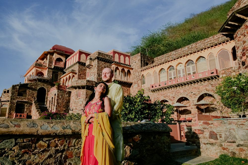 Photo From DEE & OLAV(Neemrana Destination Wedding) - By Filmy Romeo