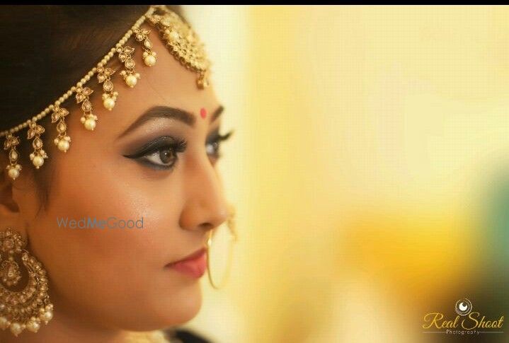 Photo From Shambhavi ki shadi...rajwada look - By Jayshree Makeup and Hair Designer