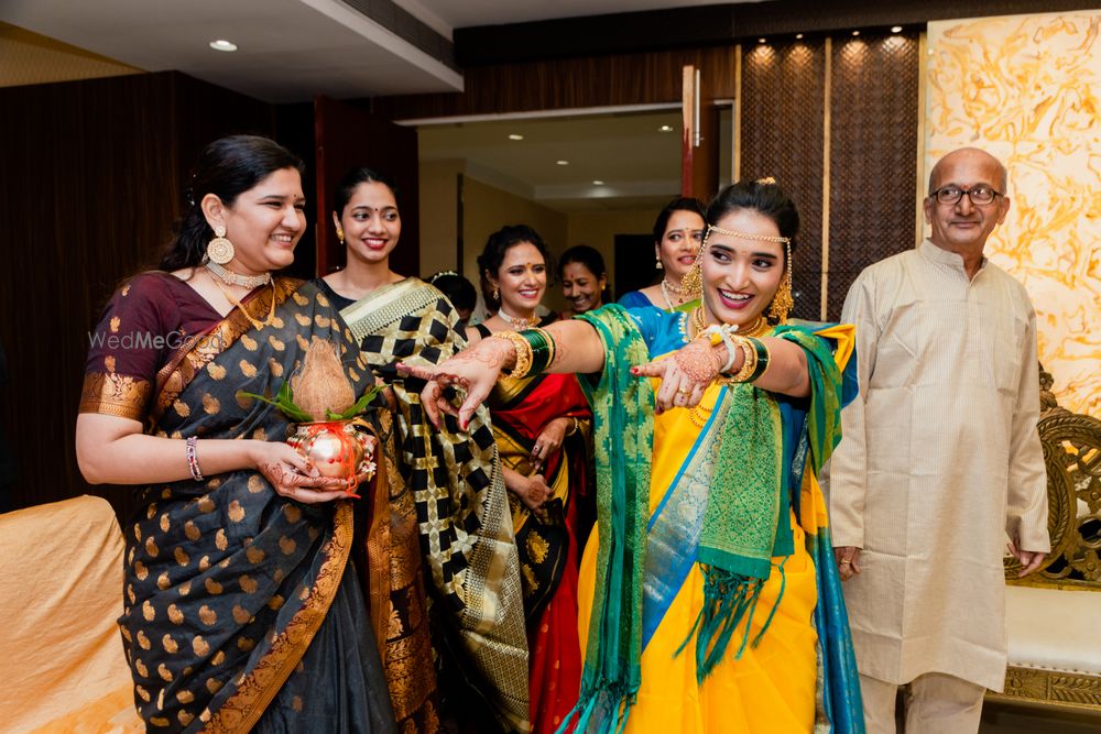 Photo From Prerna Varun: Maharashtrian Wedding at iLeaf Ritz Banquet, Thane - By Band Baaja Capture