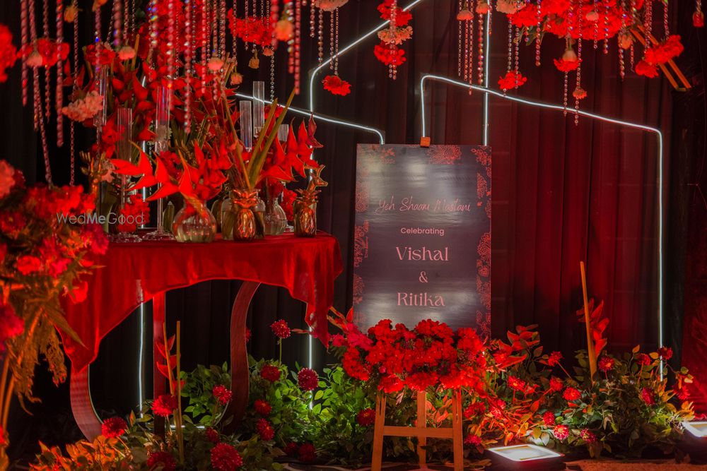 Photo From The Red Theme ~ Reception Party - By Weddings N Beyond