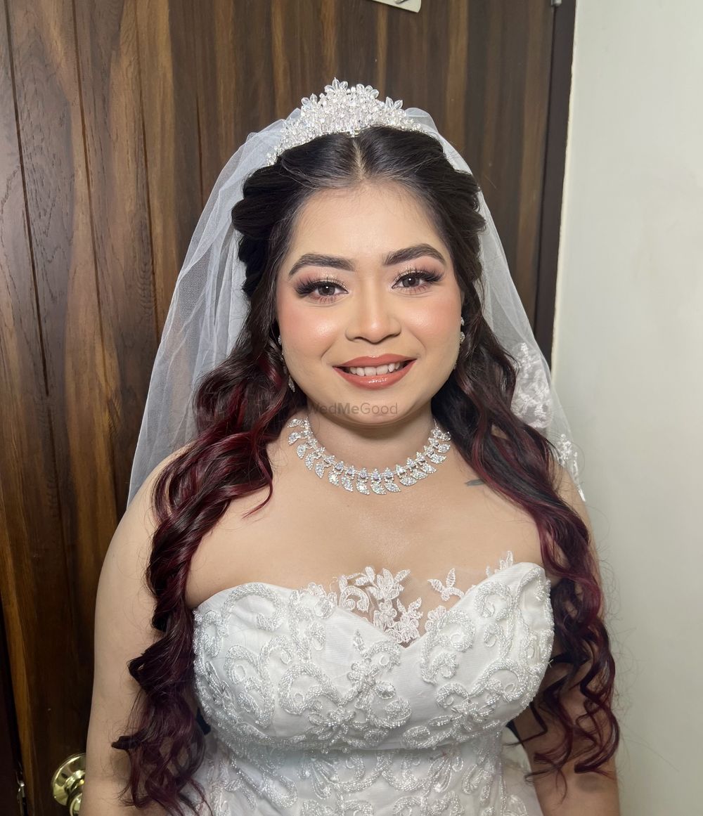 Photo From Rhea's Christian Wedding Look - By Twinkle Mota Makeup Artist