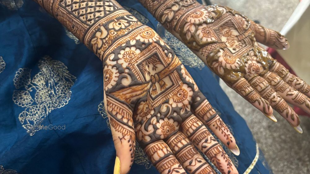 Lotus Mehendi Arts 