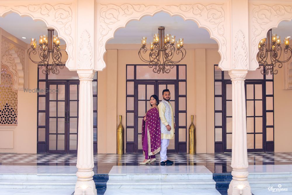 Photo From Pre Wedding - Naman & Sakshi - By Shreyans Photography