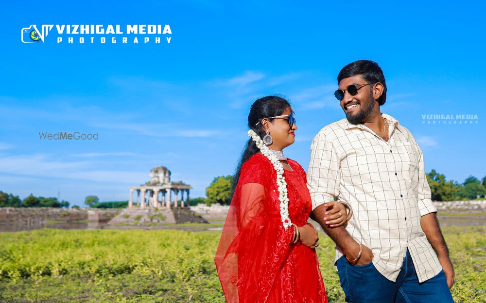 Photo From Pre Wedding 03 - By Vizhigal Media - Pre Wedding