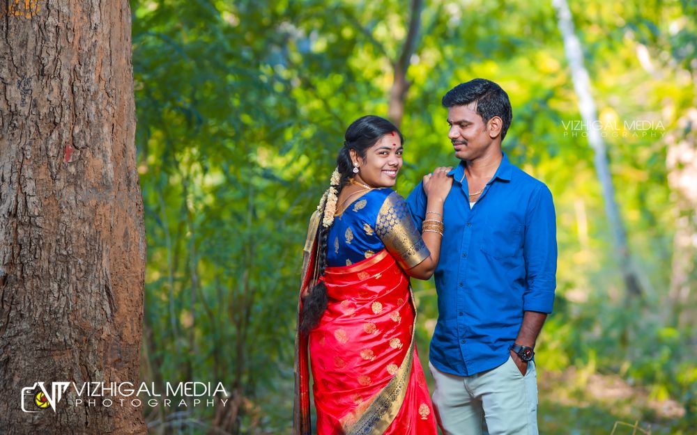 Photo From Post Wedding 03 - By Vizhigal Media - Pre Wedding