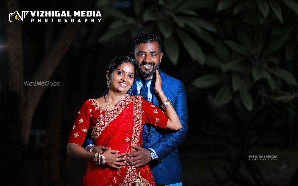 Photo From Post Wedding 04 - By Vizhigal Media - Pre Wedding