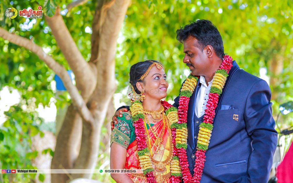 Photo From @ Wedding 01 - By Vizhigal Media - Pre Wedding