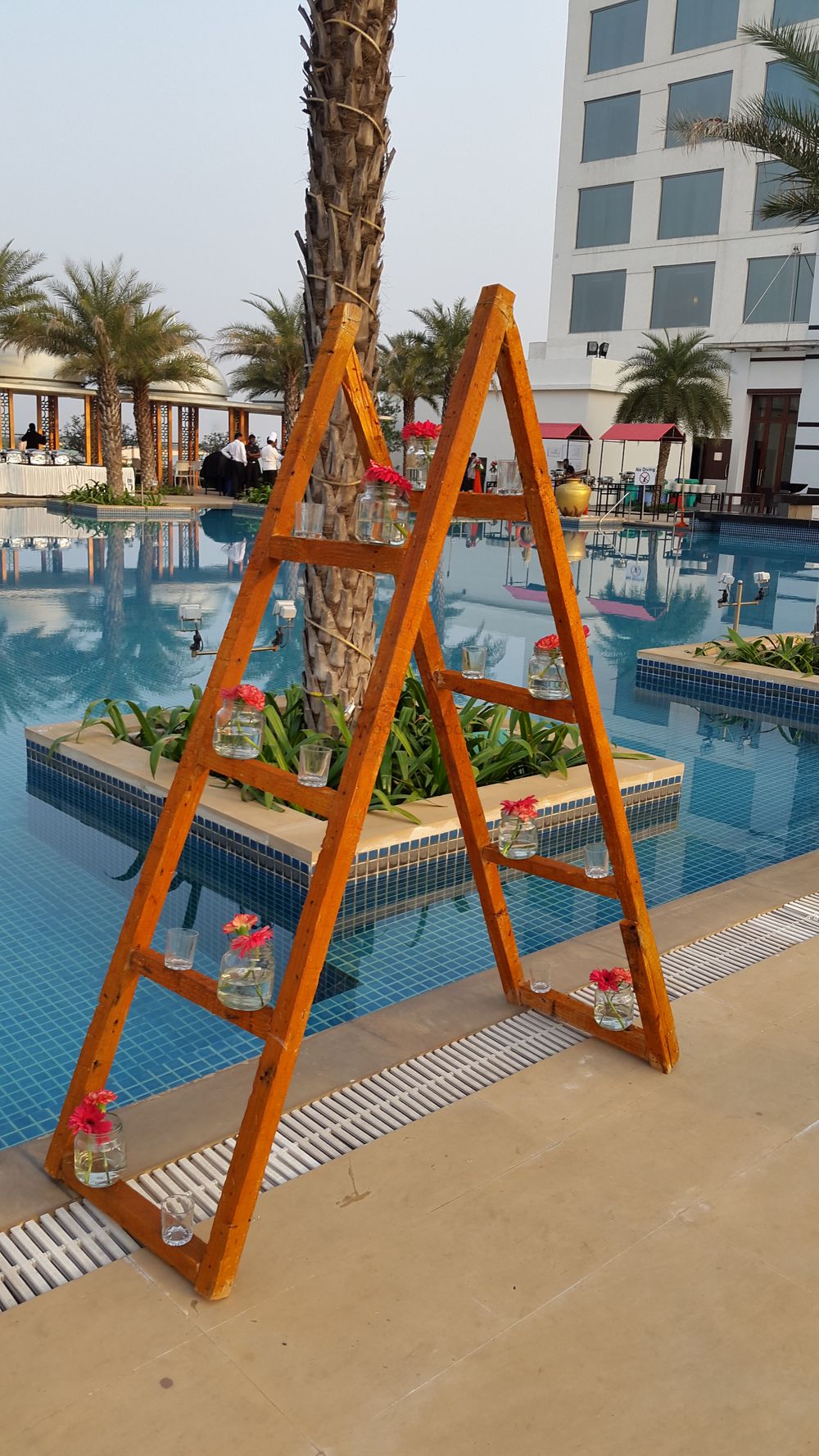 Photo of pool side function decor
