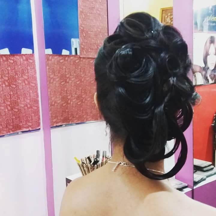 Photo From hairstyles and Make up - By Tanishq Beauty Salon