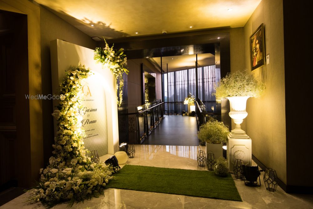 Photo From Garima & Arnav's Roka Ceremony, Living Rooms, Hyatt Regency - By Yuna Weddings & Events - Decor