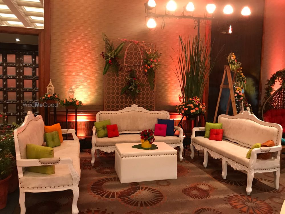 Photo From Chhavi & Lokesh's, Mehndi Ceremony, Hyatt Regency - By Yuna Weddings & Events - Decor