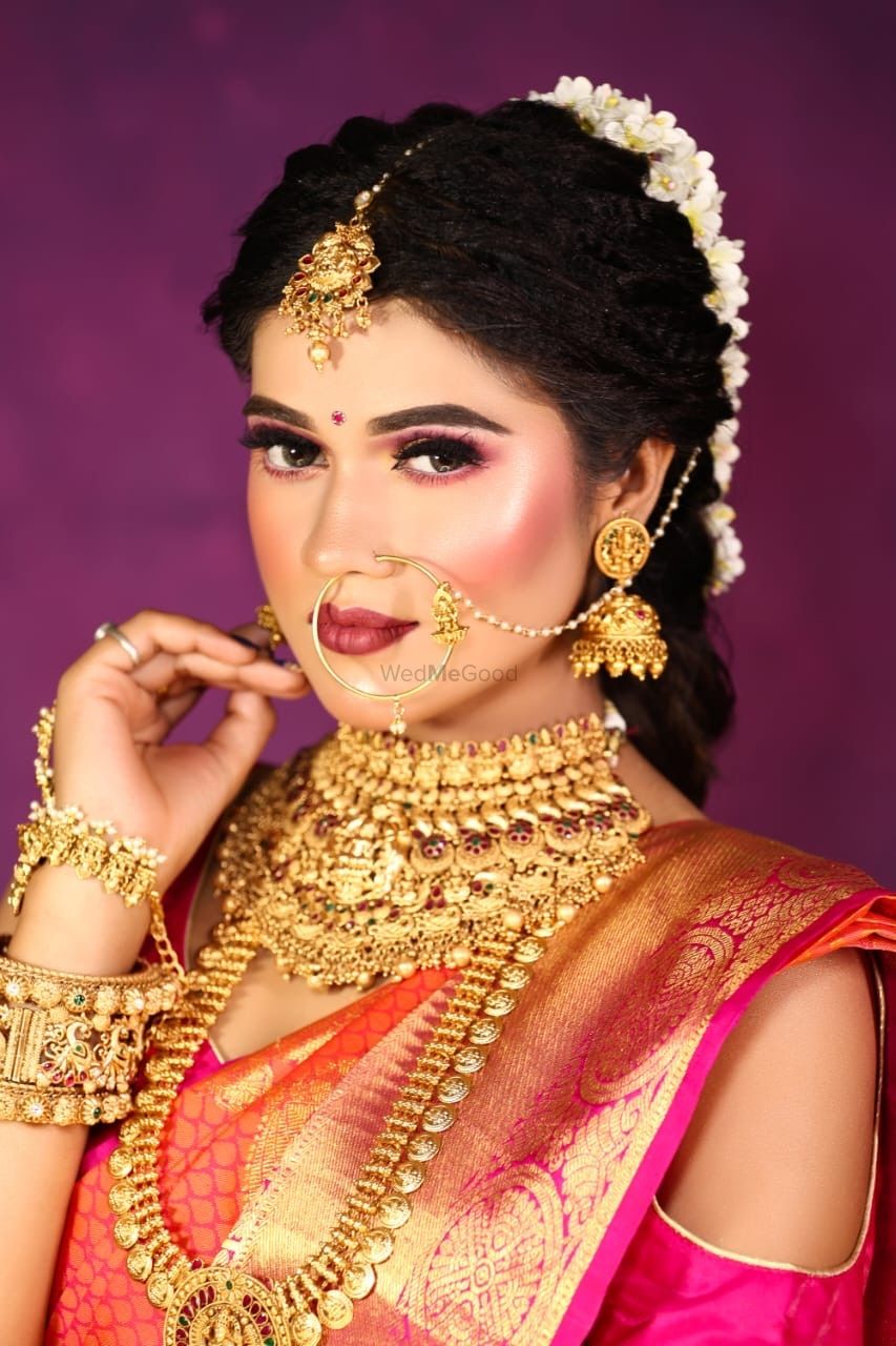 Photo From South Indian looks - By Meenakshi Dutt Makeovers
