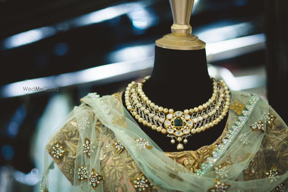 Photo From WedMeGood: Red Carpet Bride - By Bespoke Vintage Jewels - By Shweta & Nitesh Gupta