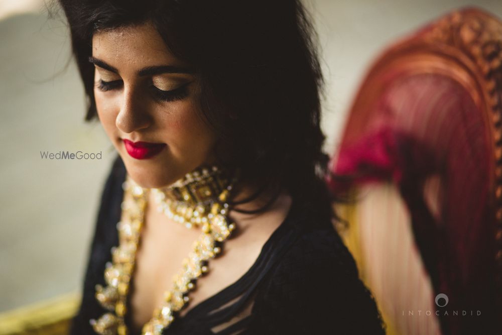 Photo From WedMeGood: Red Carpet Bride - By Bespoke Vintage Jewels - By Shweta & Nitesh Gupta