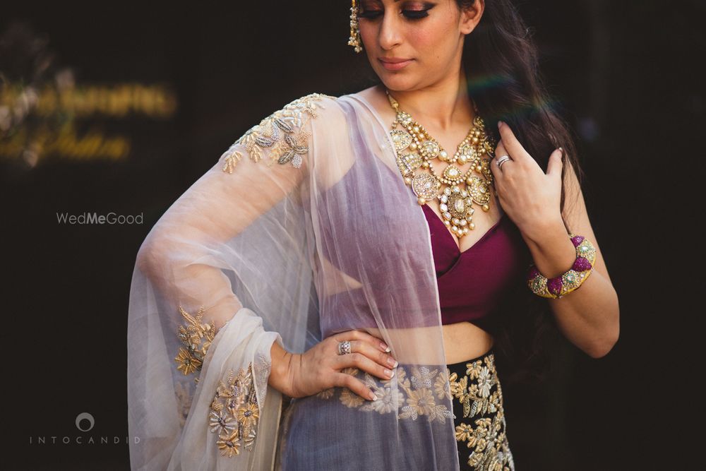 Photo From WedMeGood: Red Carpet Bride - By Bespoke Vintage Jewels - By Shweta & Nitesh Gupta