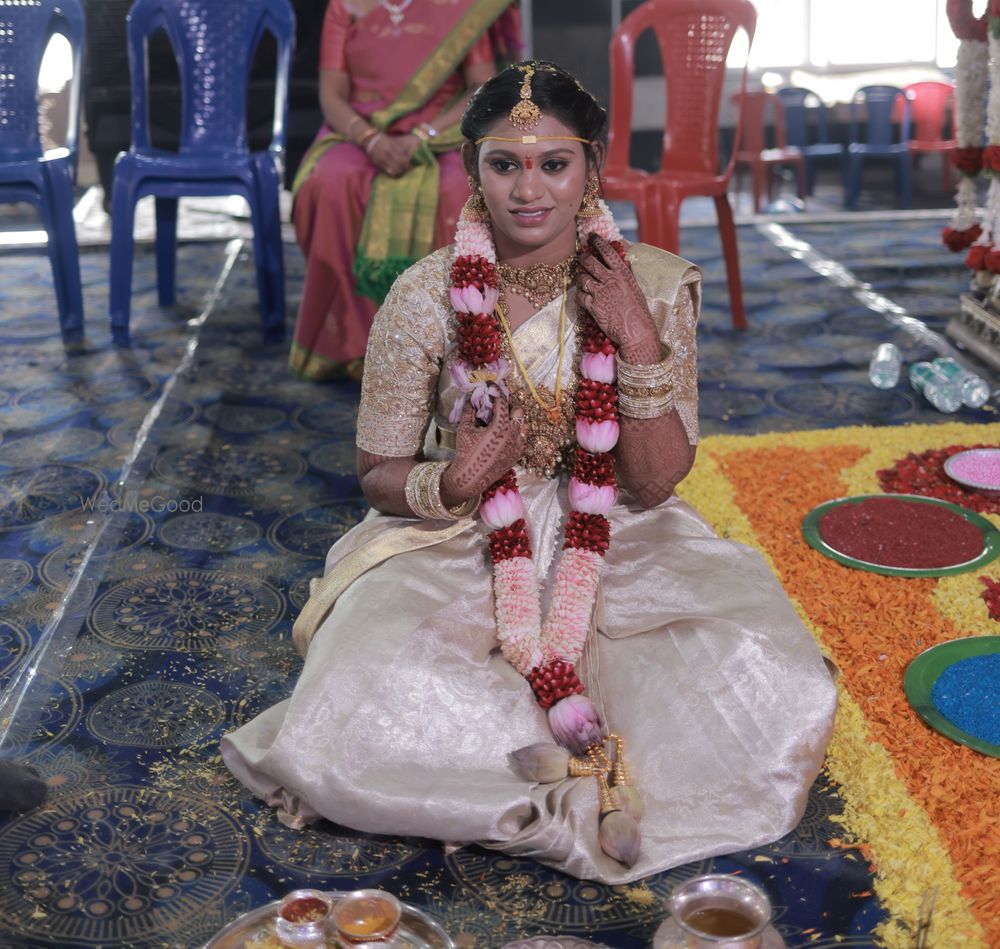 Photo From Bridal Makeover - By Makeup by Yuva