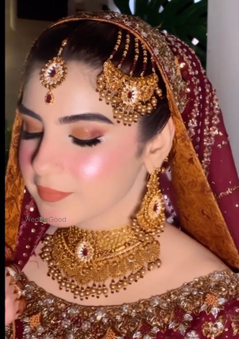 Photo From bridal makeup - By Glow Beauty