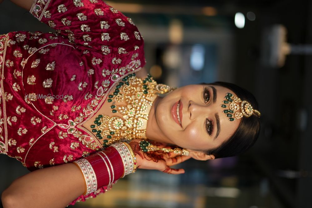 Photo From DEWY BRIDAL GLAM FOR MARWAR BRIDE - By Kapila Gupta Makeup