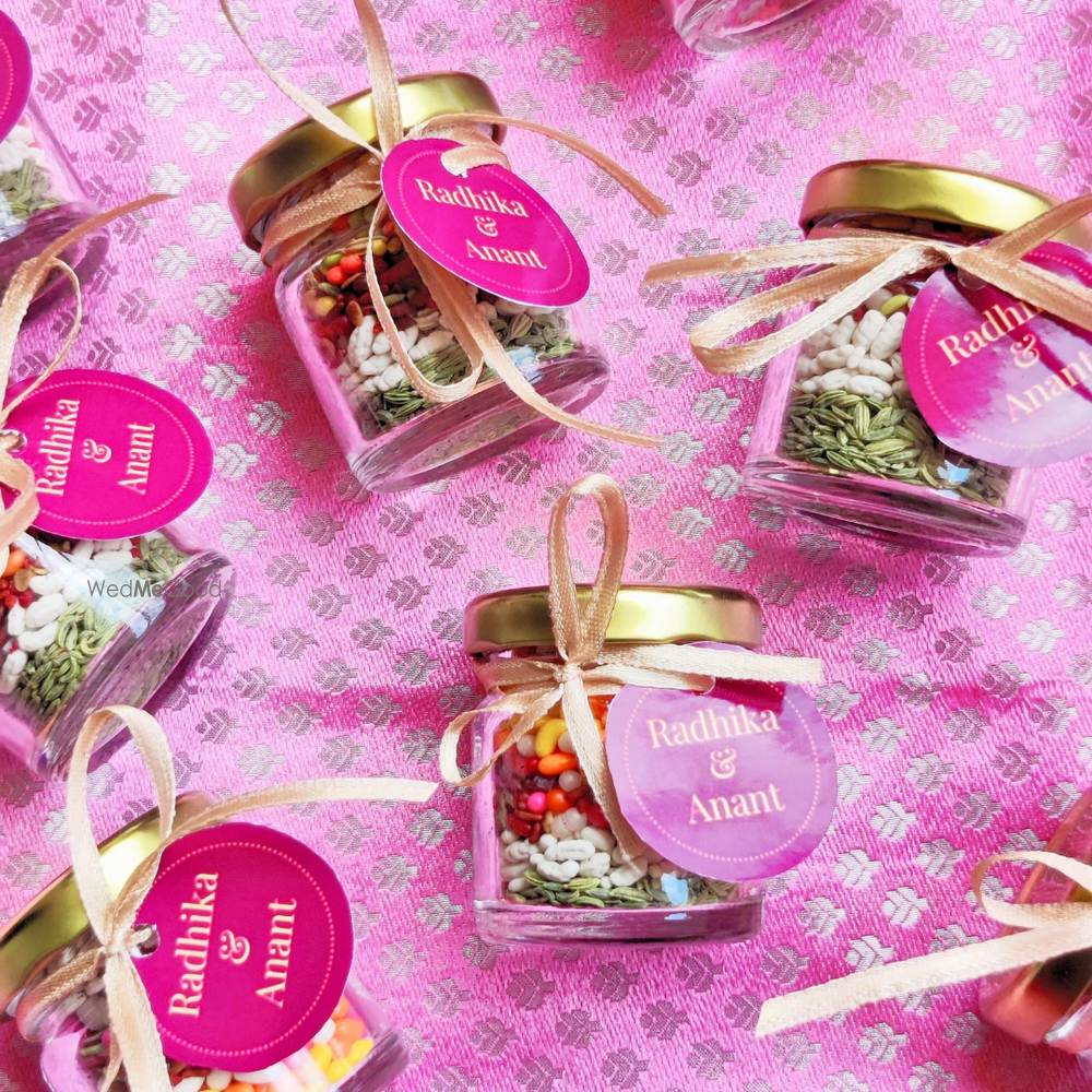 Photo From Wedding favours.... - By Wrapped Wonders 