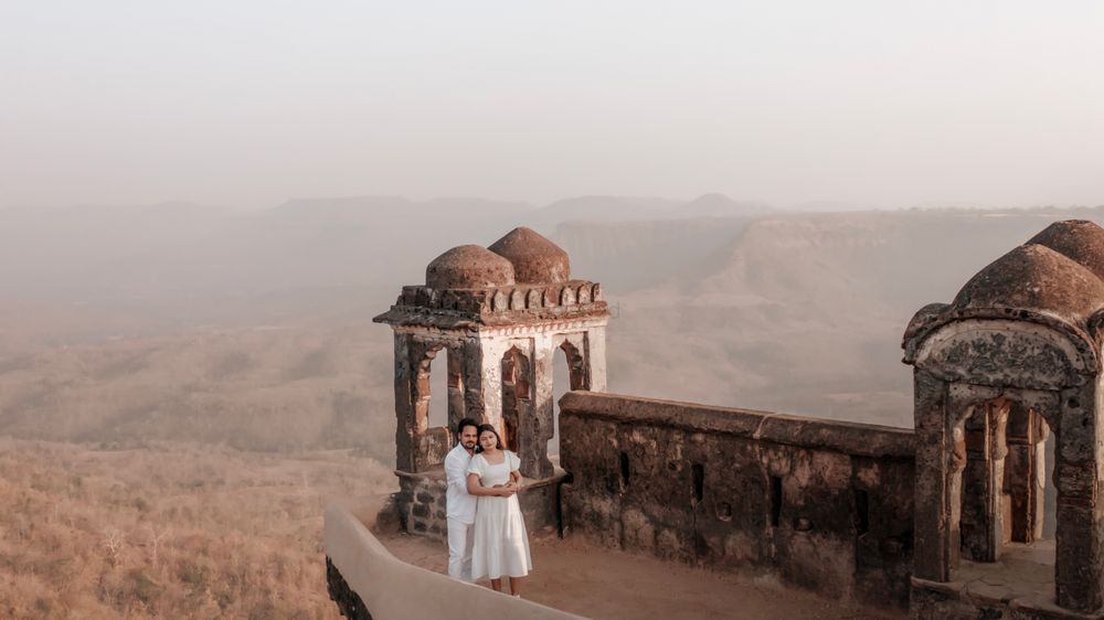 Photo From Shivam x shivani pre wedding - By Rattys Photography