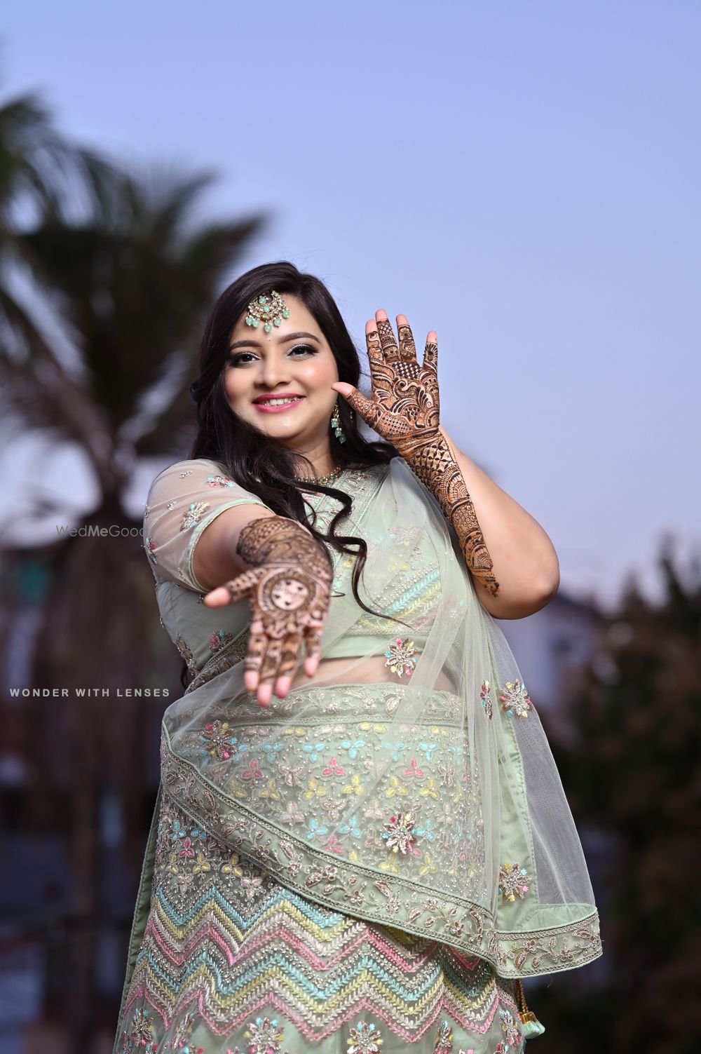 Photo From MEHANDI SHOOT - By Wonder With Lenses