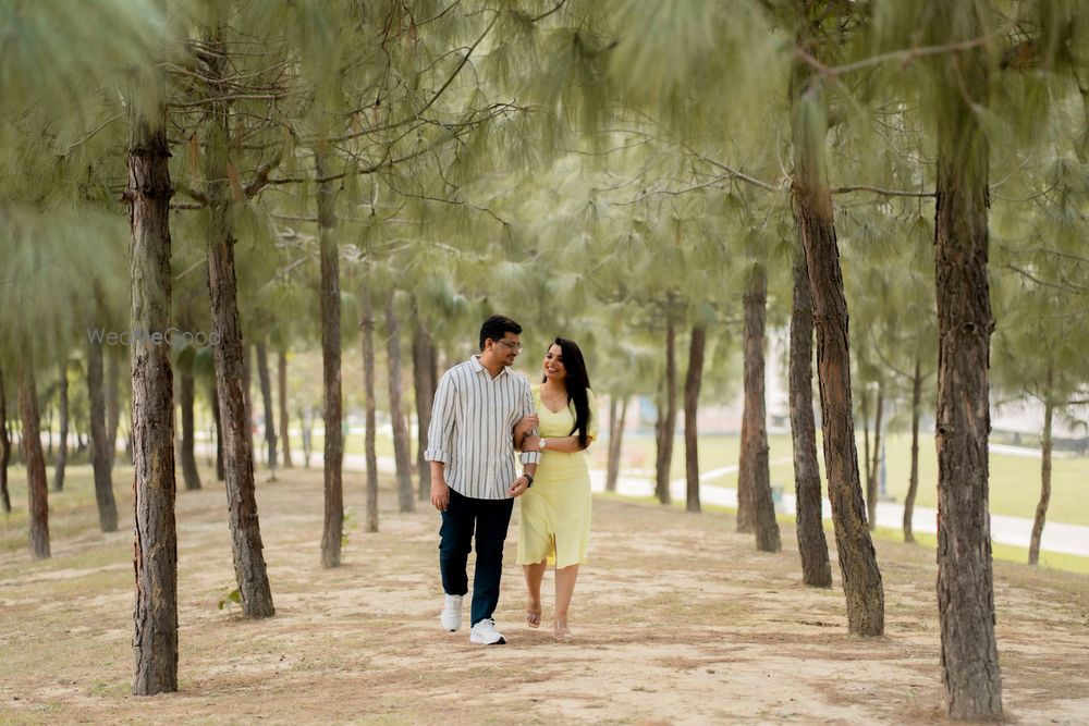 Photo From Bhupendra + Ayushi Prewedding - By The Creative Studio