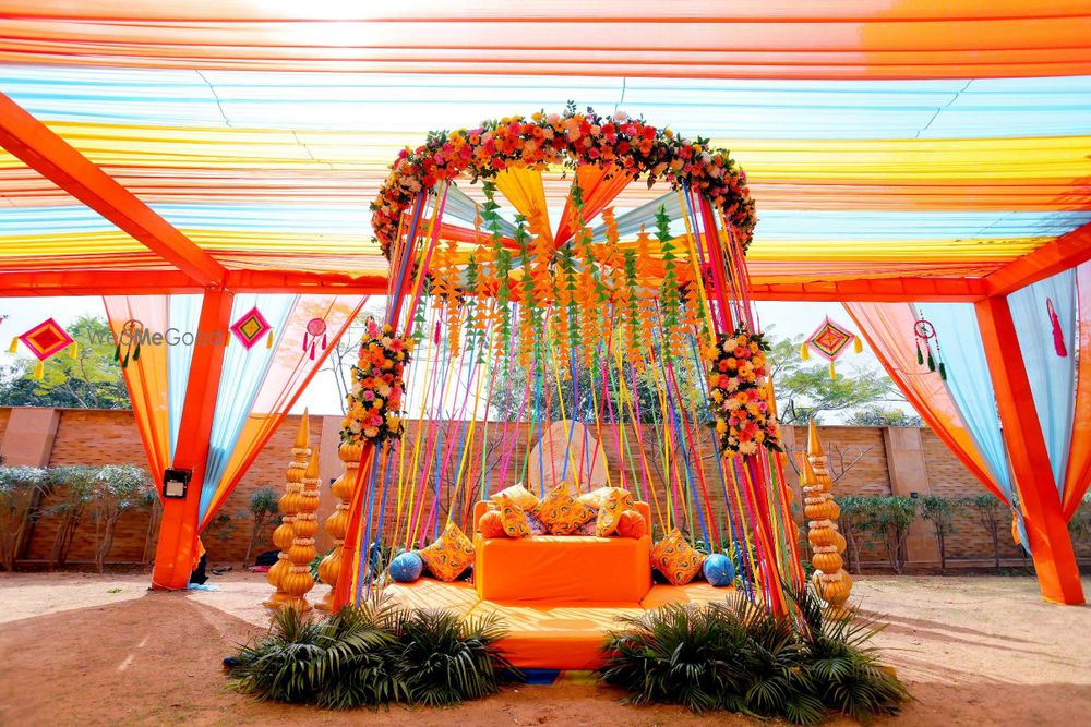 Photo From Flowery Haldi - By Wedding Diaries by FNC