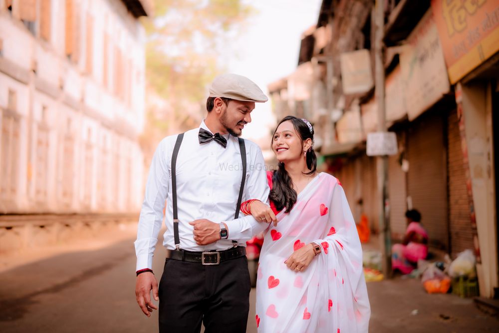 Photo From Tushar & Shruti Retro Style Pre Wedding - By Tejas Shinde Photography