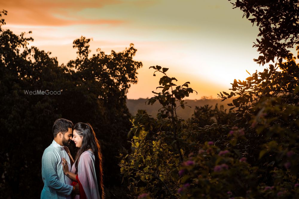 Photo From pre wedding - By Picturestory Photography