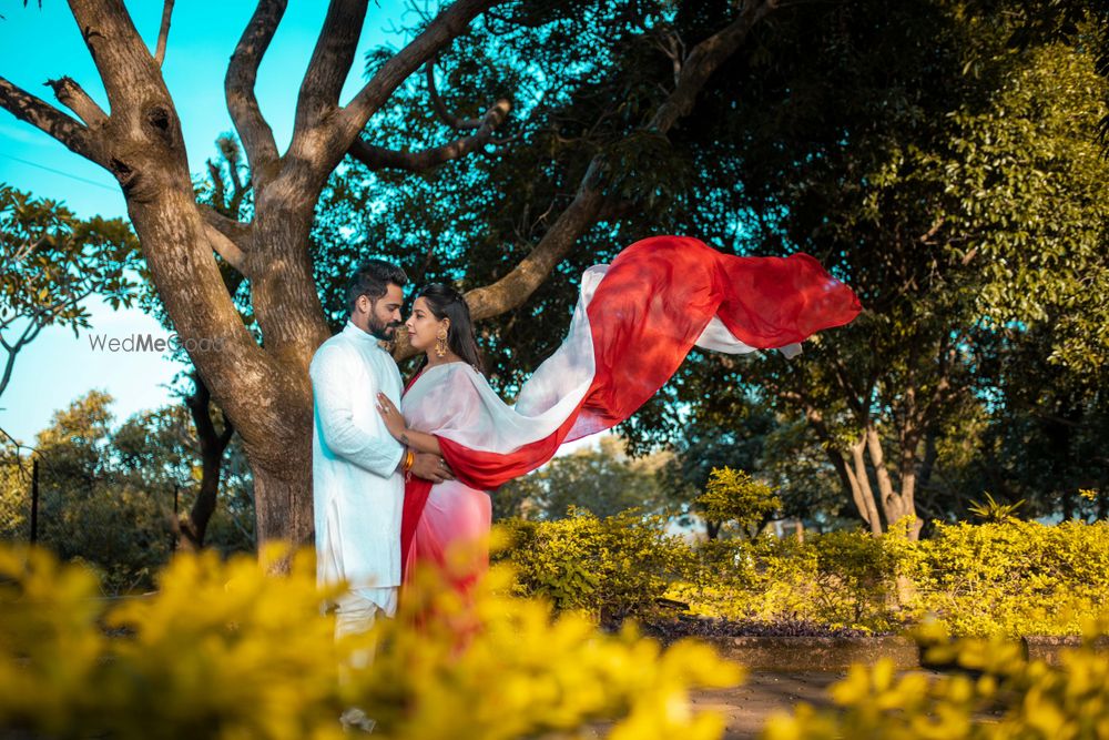 Photo From pre wedding - By Picturestory Photography