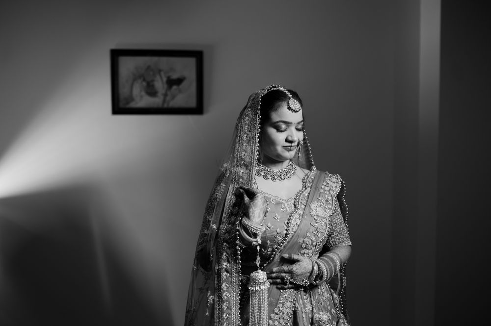 Photo From Pragya's bridal portraits - By Grand Lens Studio