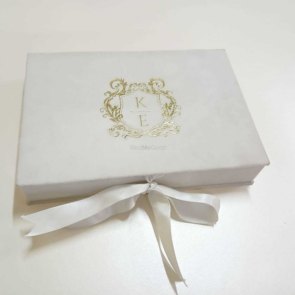 Photo From Velvet Invitation Box - By Luxury Wedding Invite & Packaging