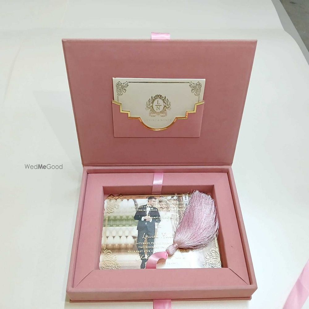 Photo From Velvet Invitation Box - By Luxury Wedding Invite & Packaging