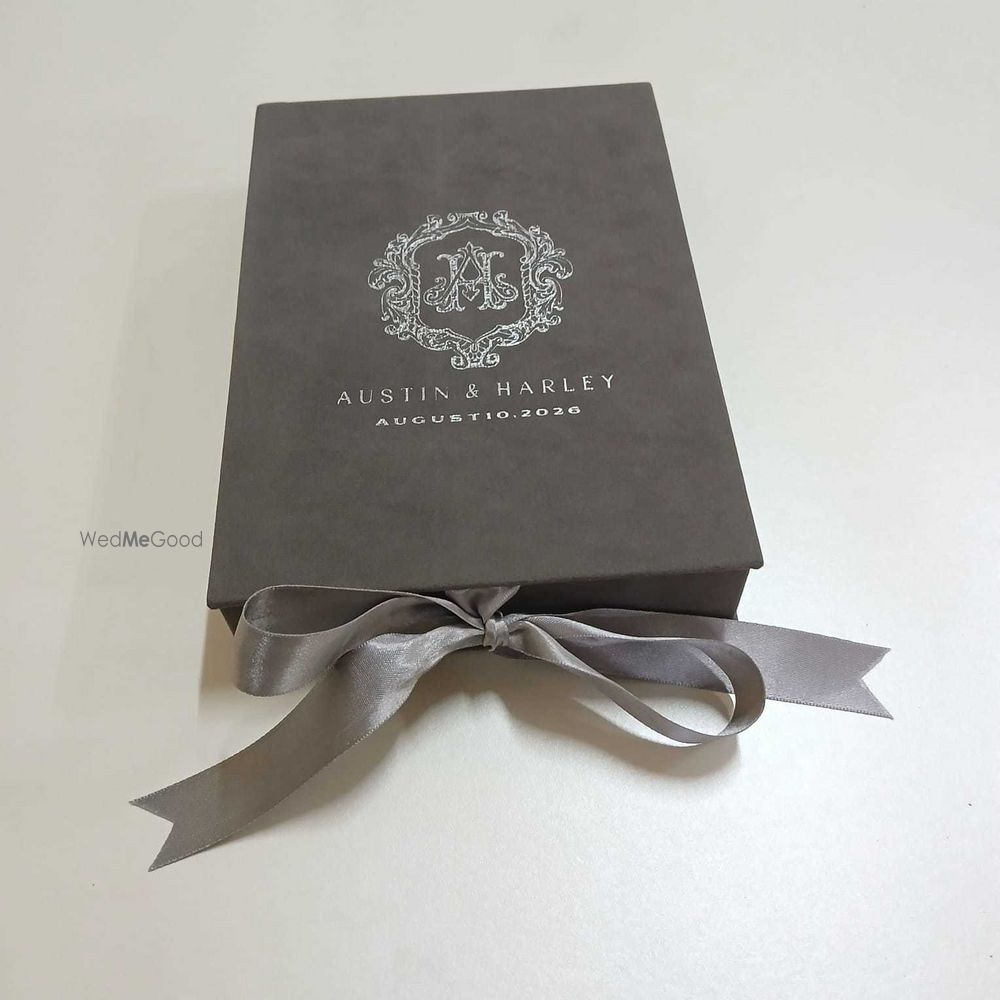 Photo From Velvet Invitation Box - By Luxury Wedding Invite & Packaging