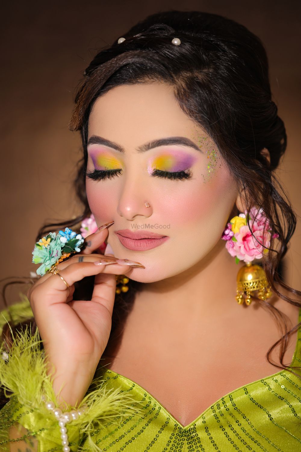 Photo From Mehndi look 2024 - By Meenakshi Dutt Makeovers