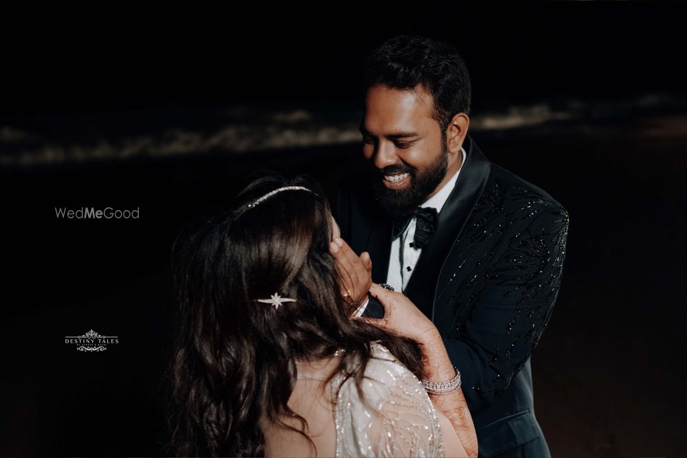 Photo From Prerna & Pragadish | Wedding Reception Photography - By Destiny Tales