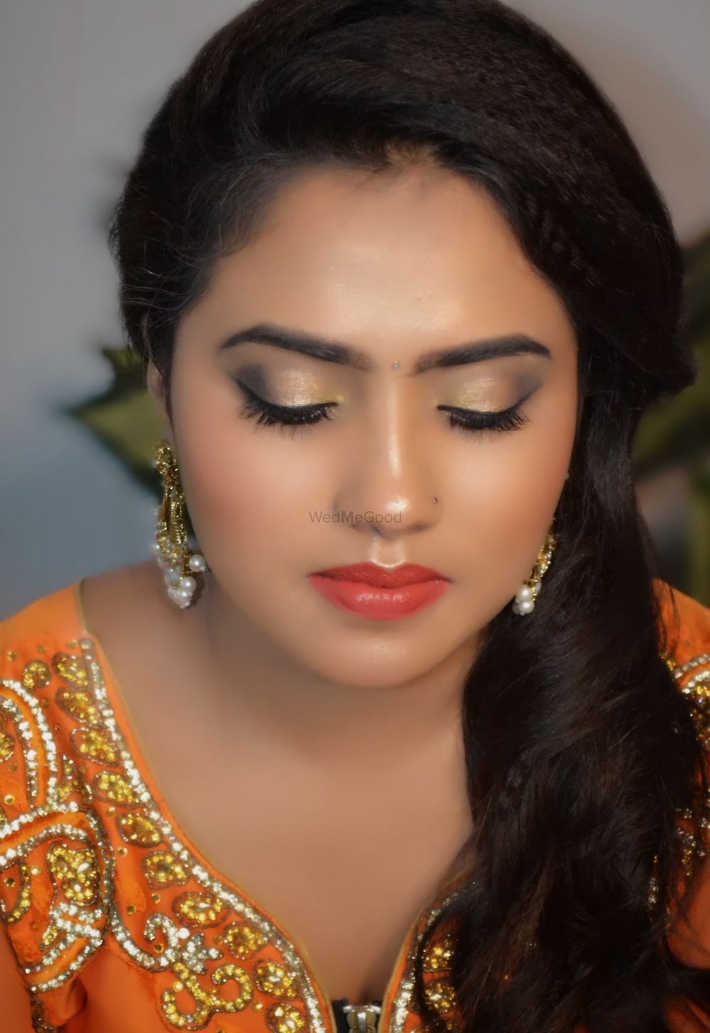 Photo From ENGAGEMENT, SANGEET, & PARTY MAKEUP  - By Farhan Grooming Box