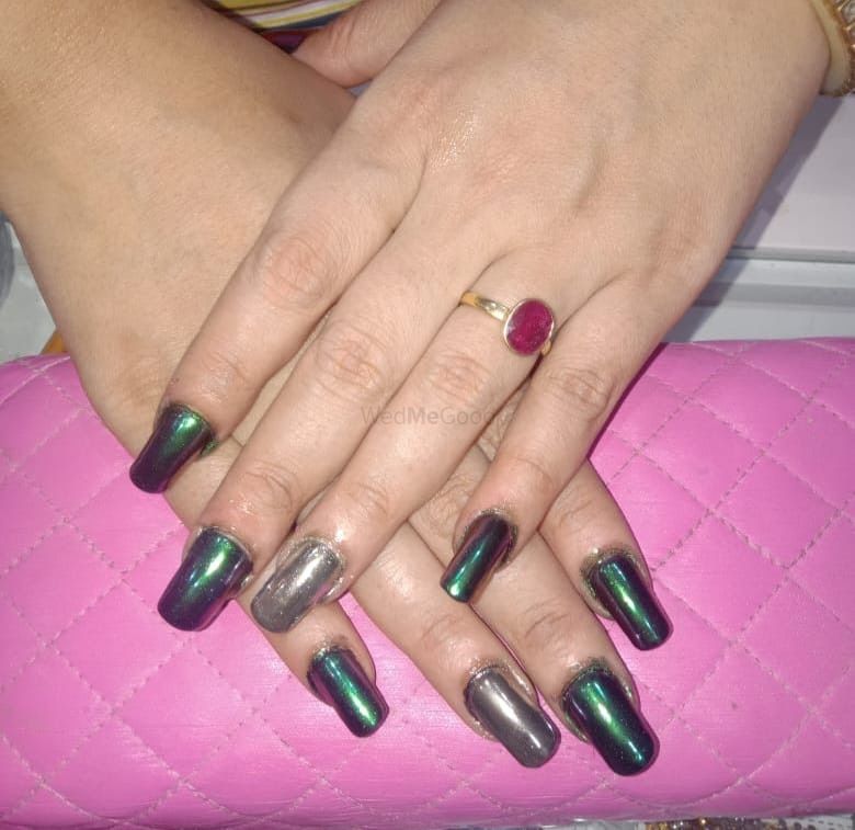 Photo From Nails Extension - By VLCC Salon, Bhelupur