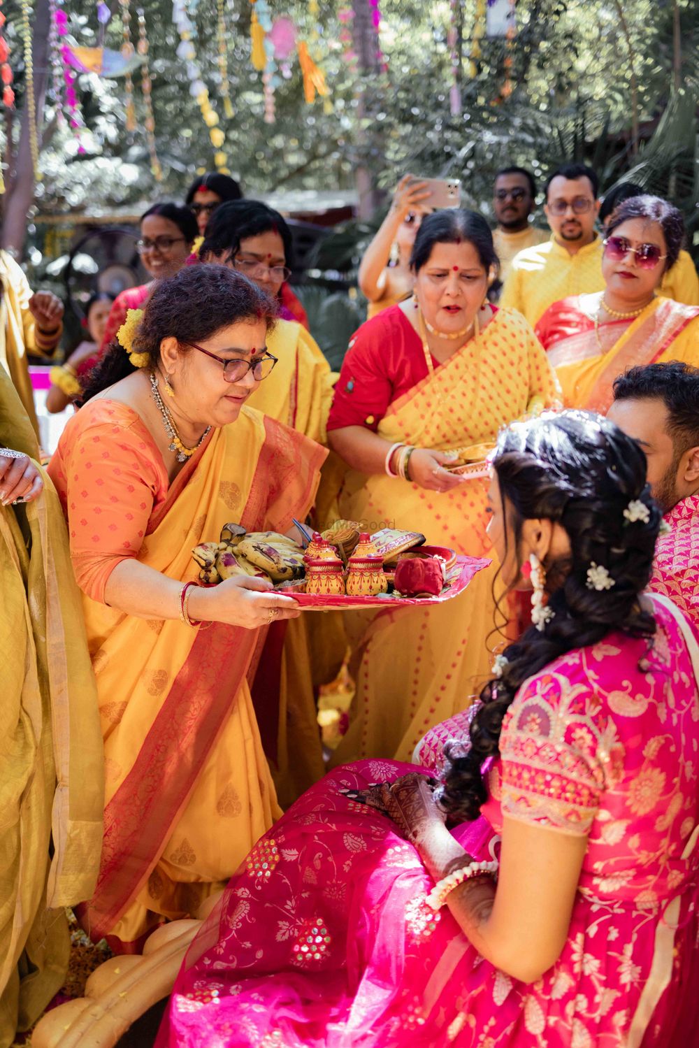 Photo From SNEHA & KUMARESH BENGALI HALDI - By Akshit Jaiswal Photography