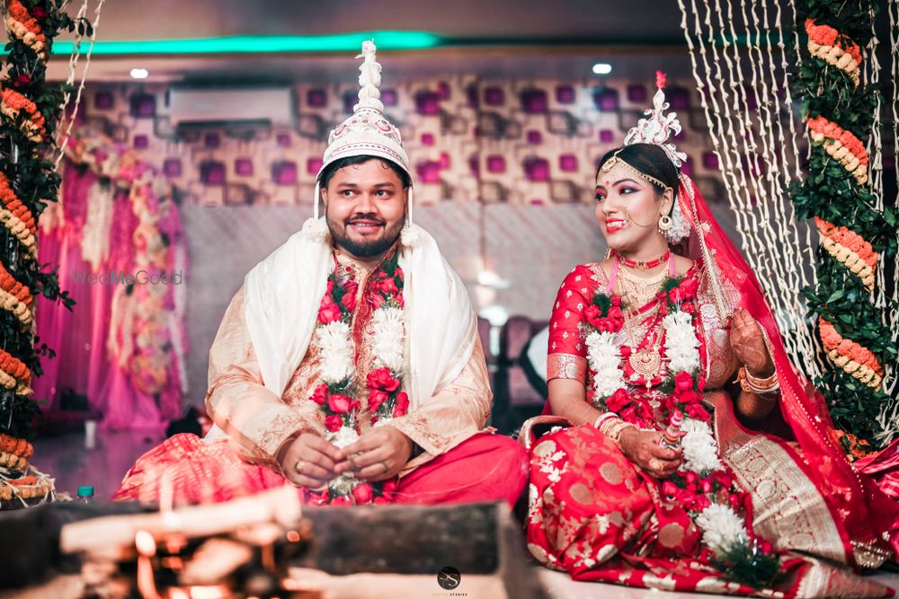 Photo From Sayantika weds Souvik - By Swiping Stories