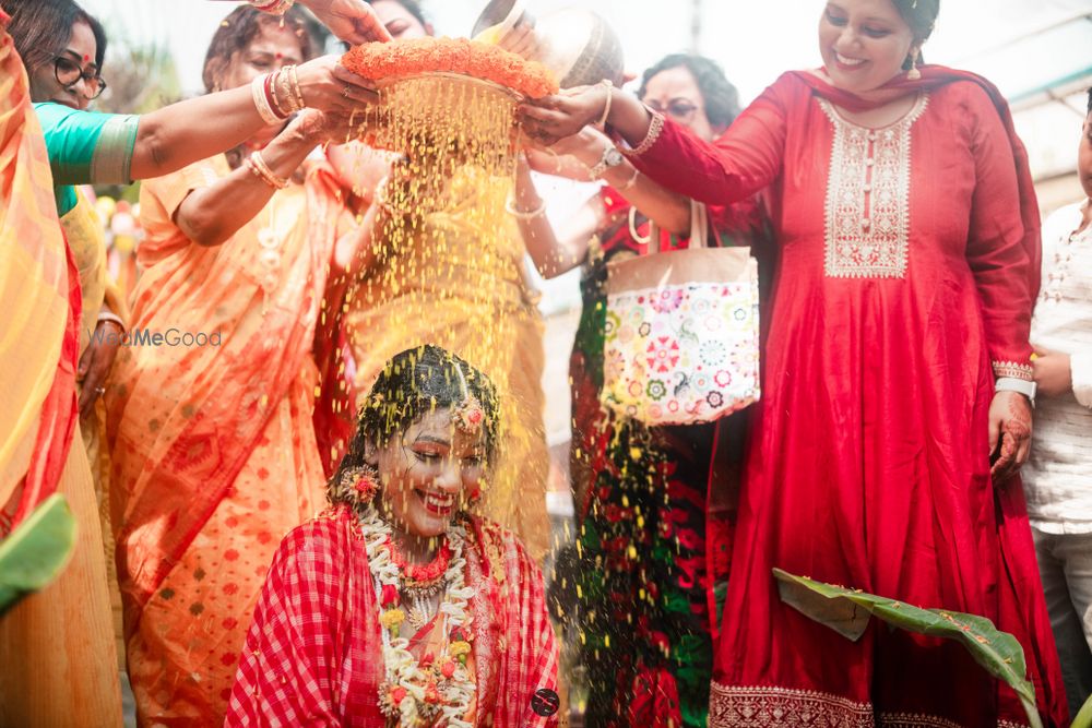 Photo From Sayantika weds Souvik - By Swiping Stories